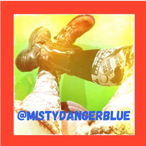 MEET THE POSHER - Picture 7 of 16